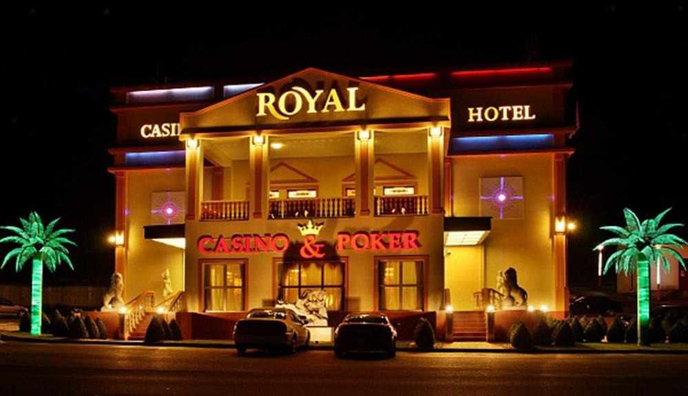 Horni Folmava Hotel | Casino & Hotel Royal