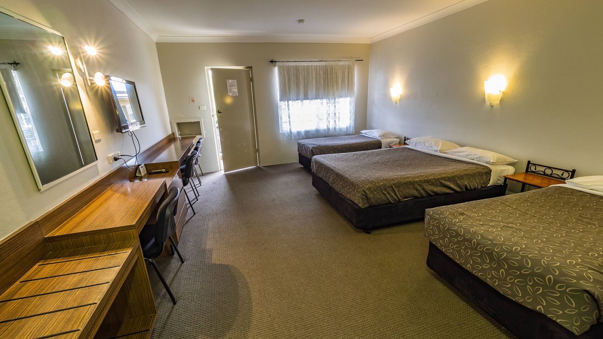 Casino Hotel | Casino Motor Inn