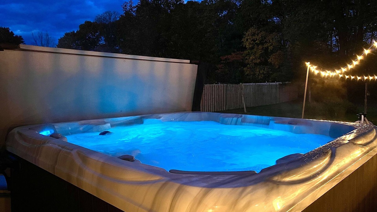 Montville House | Casino Stay & Play House