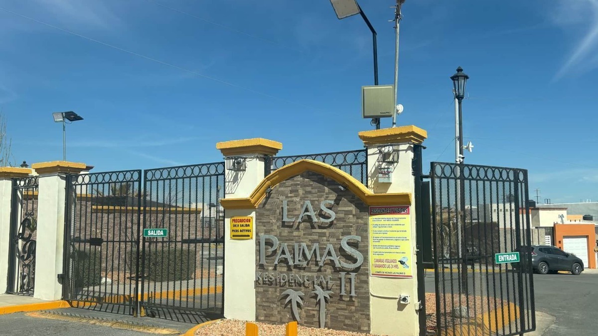 Chihuahua House | Casita Blue