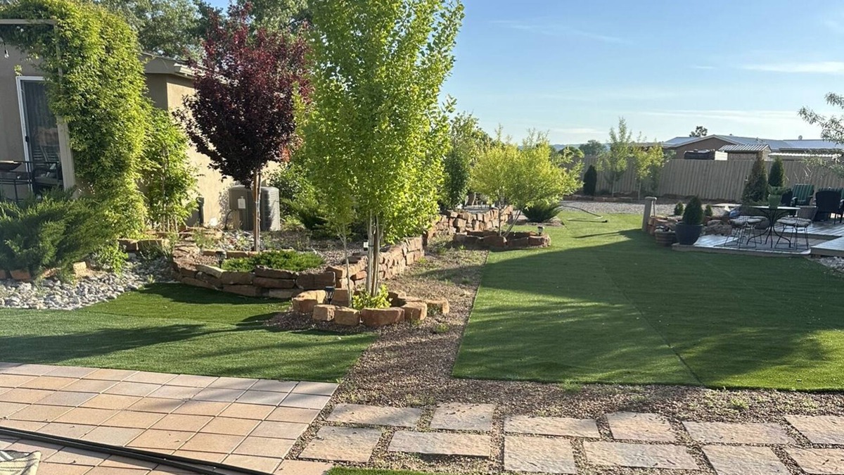 Espanola Apartment | Casita in secluded fenced private Compound