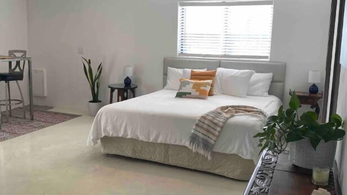 Sunrise Presidio Village Apartment | Casita in the Catalina Foothills near Sabino Canyon, The Loop, restaurants, food