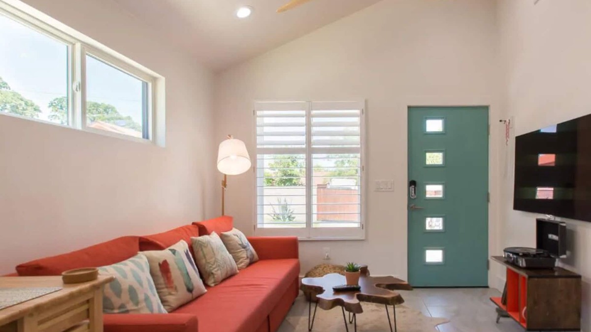 Rosewood House | Casita Poquita -Historic East Austin Retreat