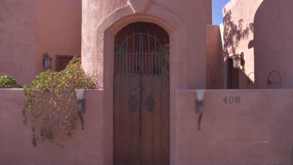 Rio Rancho Villa | Casita, with views of Volcanoes, and the Sandia Mountains.