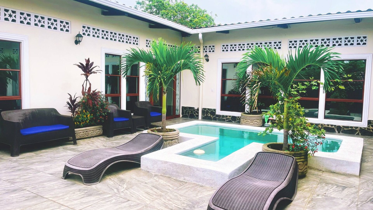 Catarina House | Casitas Catarina 2“A home away from home ”