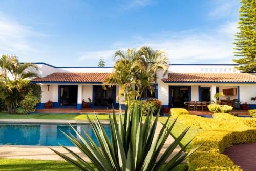 San Lorenzo Cacaotepec House | Casona San Germán - Alojamiento para 14 personas en Oaxaca