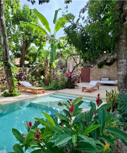 Izamal Villa | Casona Tres Culturas,steps away from the Convent