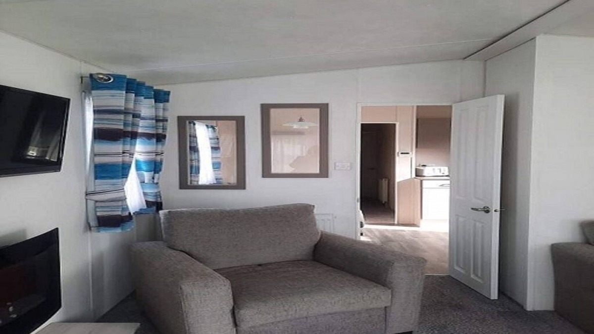 White Cross House | Castaways 615