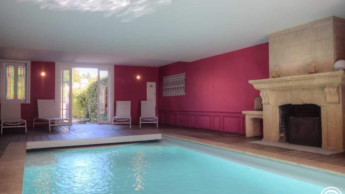 Montmerle-sur-Saone House | Castel DE Valrose - Montmerle SUR Saone