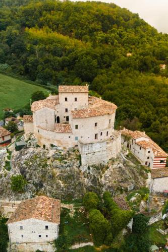 Acquasanta Terme House | Castel Di Luco