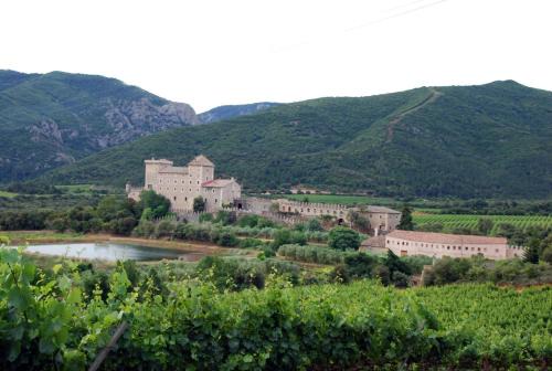 Riudabella Apartment | Castell de Riudabella