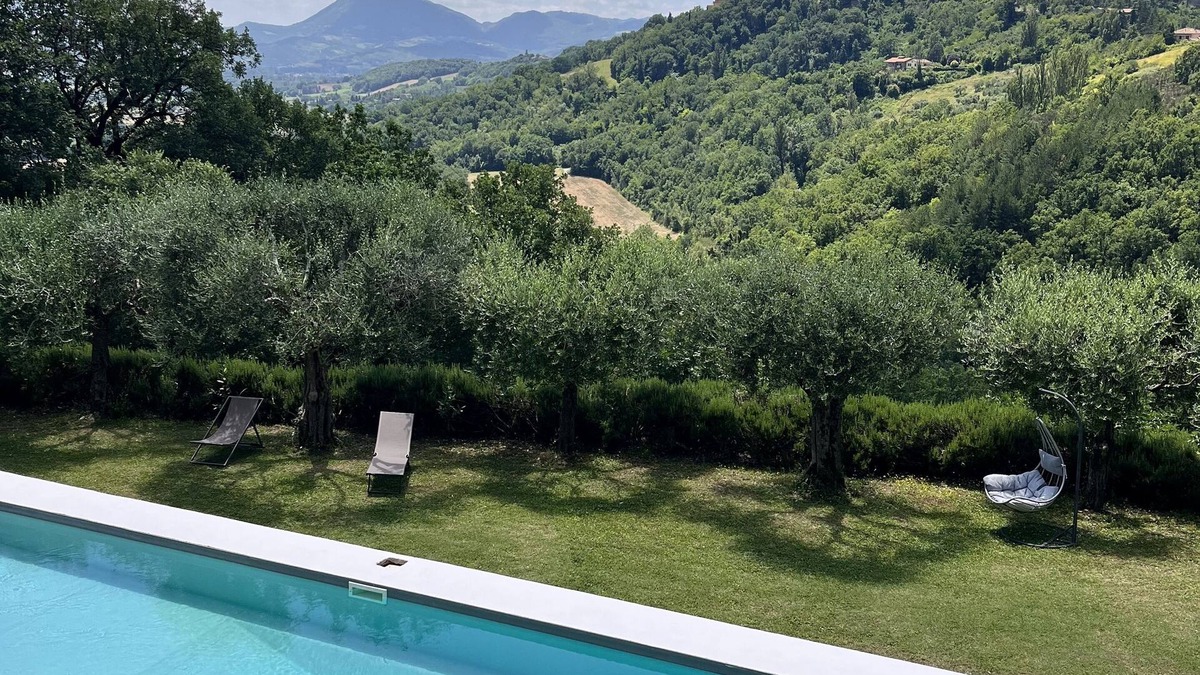 Montone Other | Castello del Cardaneto, Suite con Piscina in un Meraviglioso Contesto Naturale