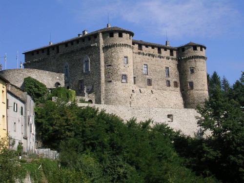 Compiano Hotel | Castello Di Compiano Hotel Relais Museum