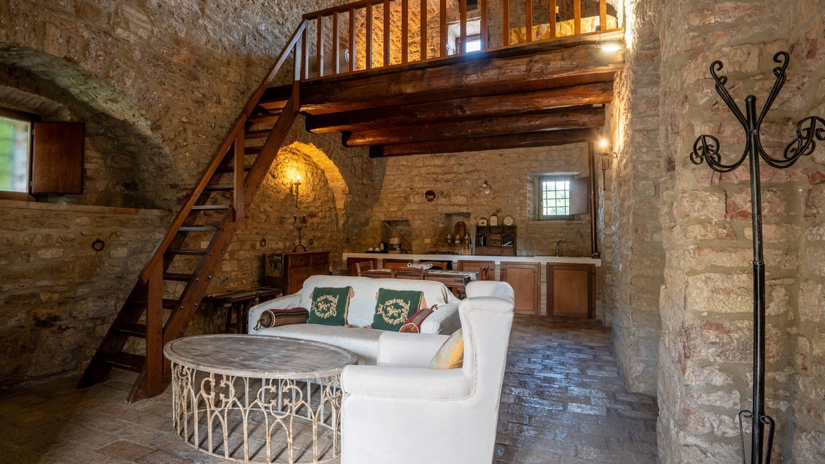 Umbertide Hotel | Castello Valenzino