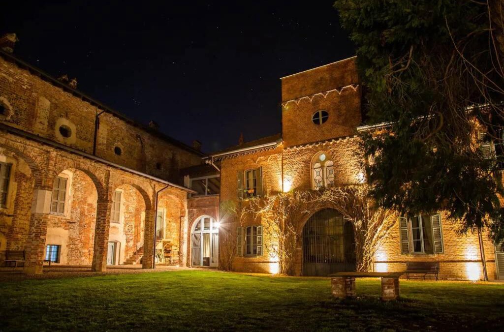 Vaprio d'Agogna Villa | Castello Visconti - Exclusive