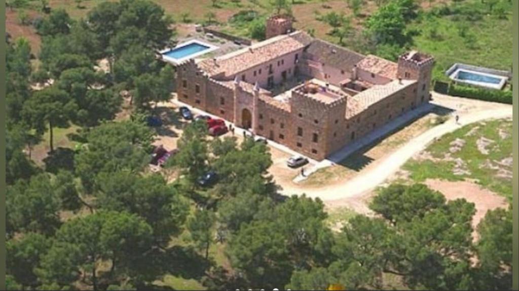 Altura Apartment | Castillo con piscina en plena Sierra Calderona