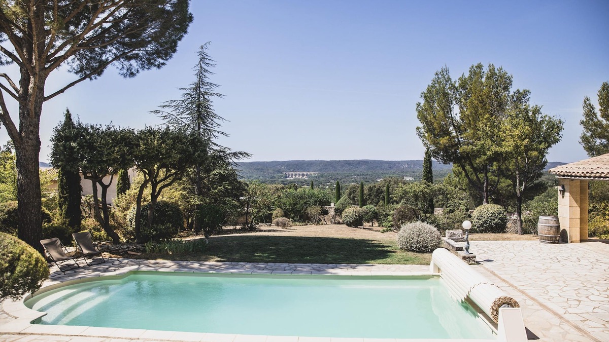 Castillon-du-Gard House | Castillon du Gard - Exceptional View - Large Villa 6 bed/4 bath
