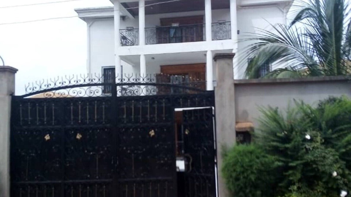 Yaounde Other | Castle