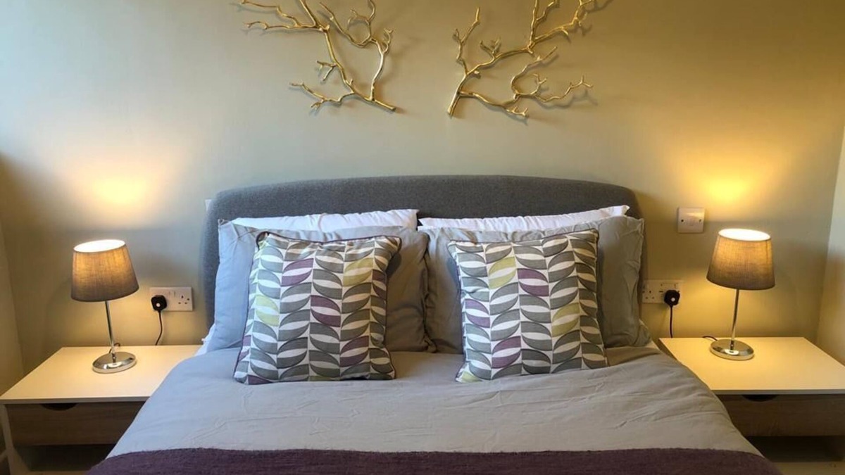 Keighley Apartment | Castle Court Modern 2 Bed Apartment