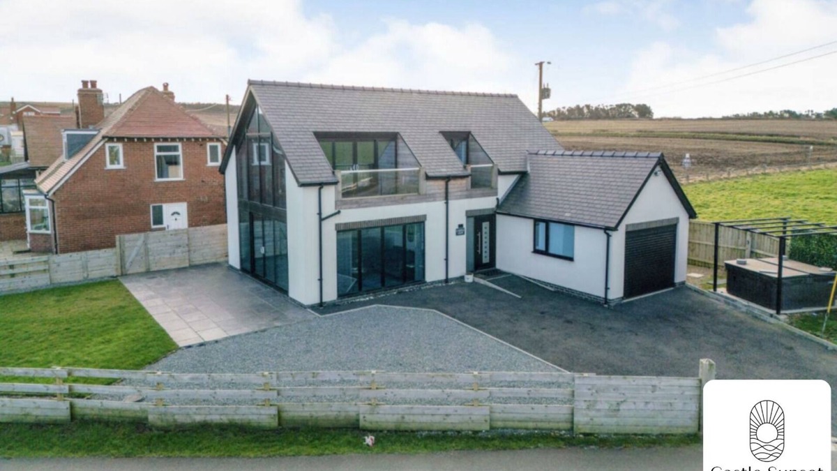 Cayton Bay Villa | Castle View: Beachfront Luxury Home with Hot Tub, Ocean Views & Family Amenities