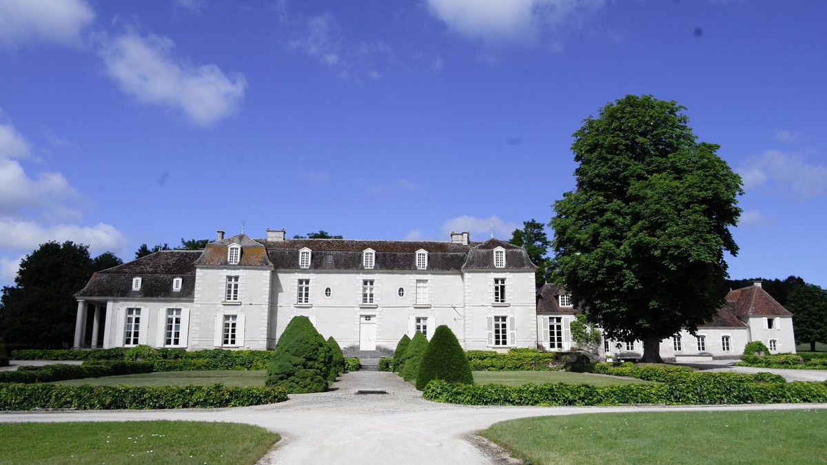 Villemorien Other | Castle Villemorien