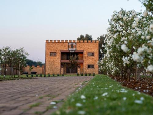 Roodeplaat Apartment | Castle Walk Estate