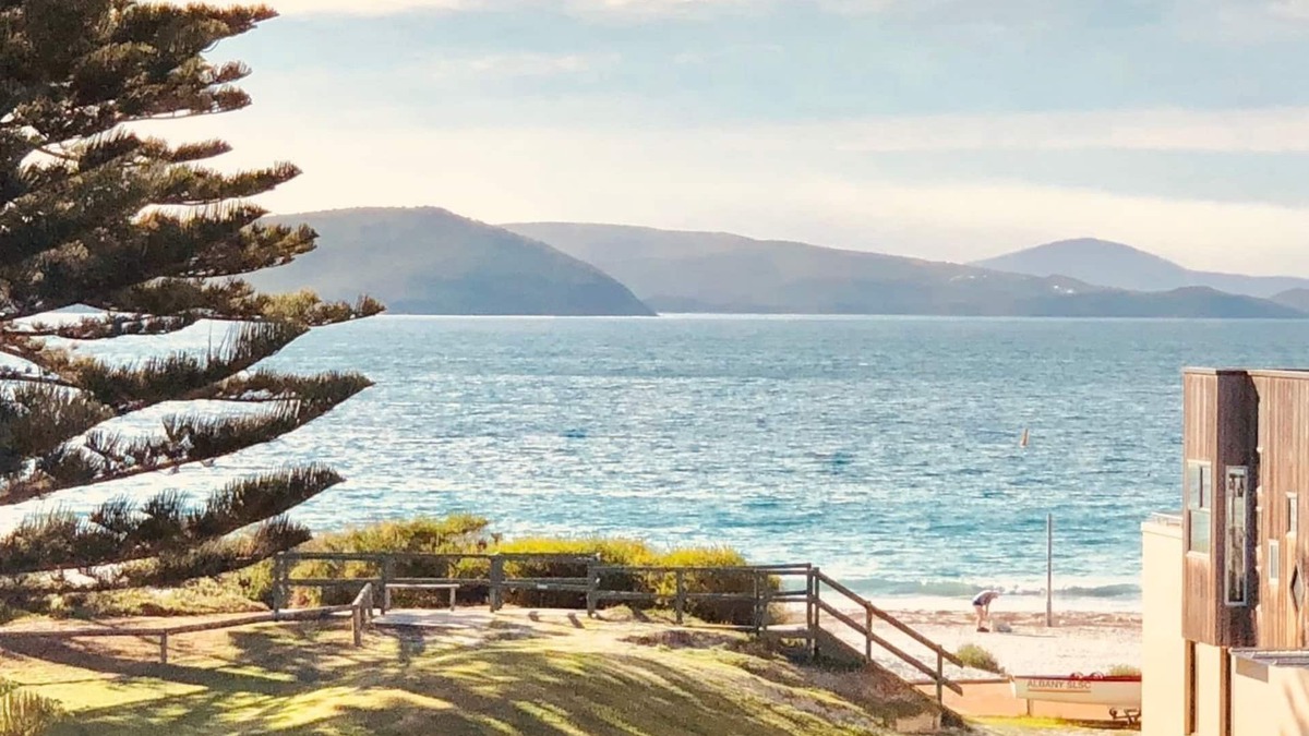 Middleton Beach Apartment | Castlereagh on Middleton - Apartment 4