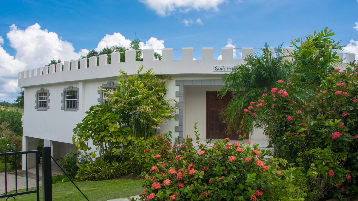 Savannes Villa | Castles in Paradise Villas Resort Villa 10