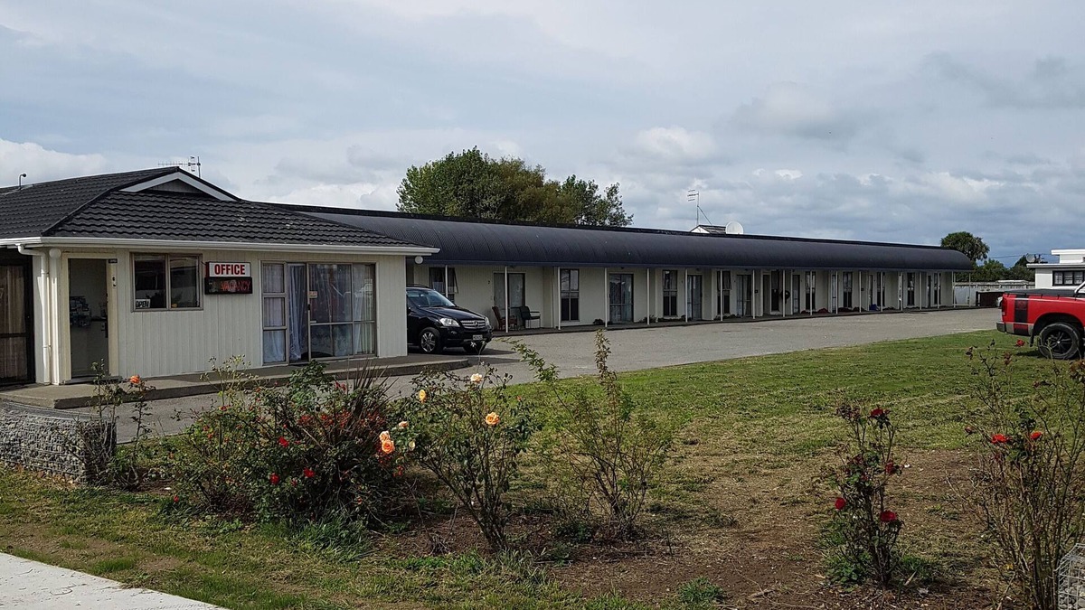 Foxton Hotel | Castletown Motel