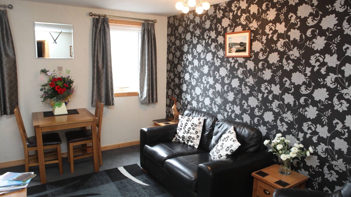 Kirkwall Apartment | Castleyards Apartment 1 - A Modern One Bed Apartment in Kirkwall Town Centre