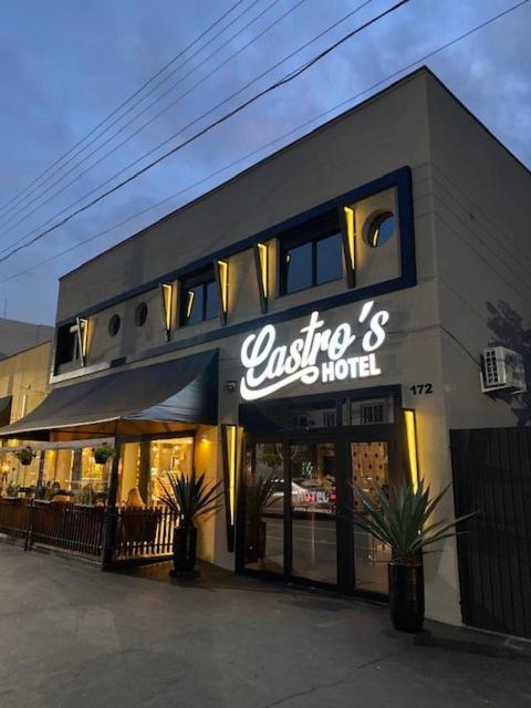 Telemaco Borba Hotel | Castro's Hotel