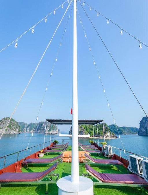 Cat Hai Boat Rental | Cat Ba Bay Cruises