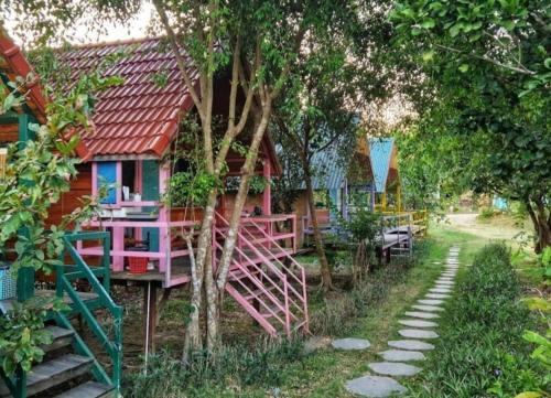 Quan Tom House | Cat Tien Garden Lodge