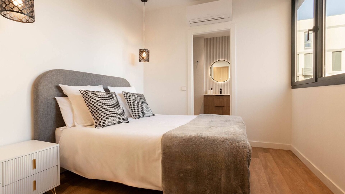 Pacifico Apartment | Catalina 108 apartment in Madrid
