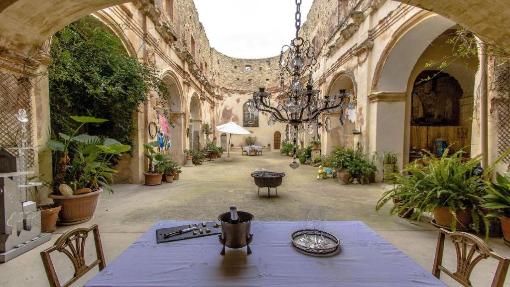 Vila-Rodona Villa | Catalunya Casas Breathtaking 18th Century Converted Convent!