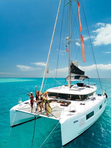 Zanzibar Town Boat Rental | Catamaran Sofia Zanzibar