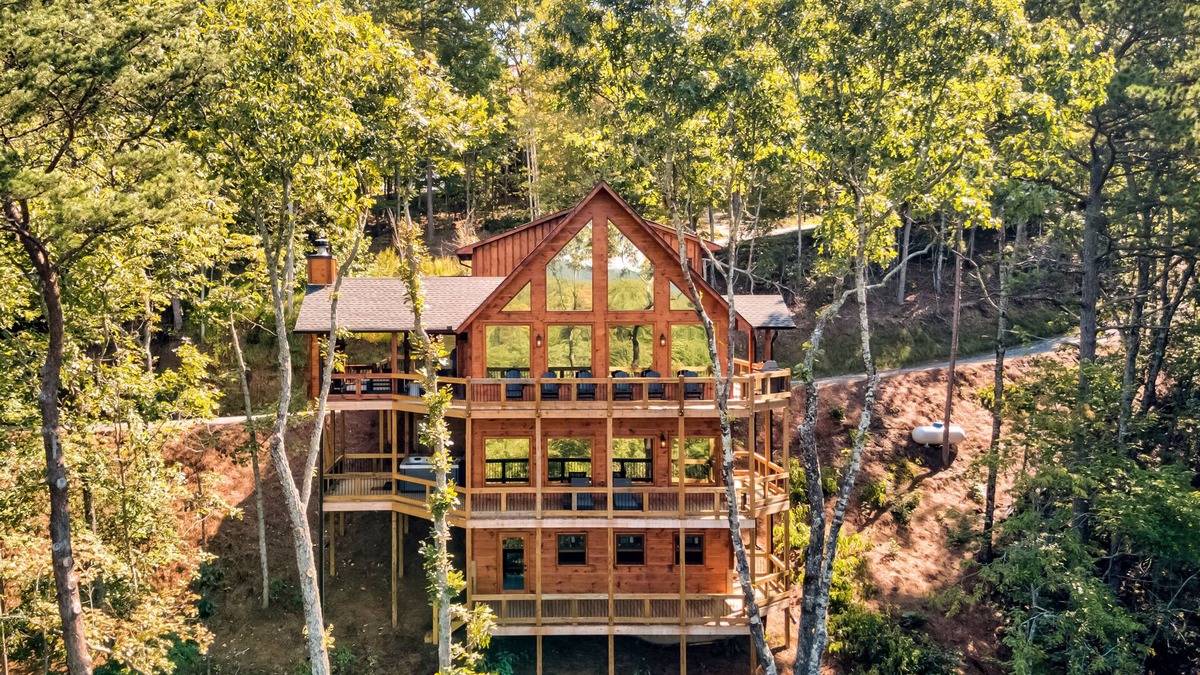 Foxfire Estates Cabin | Catch-a-Dream Retreat