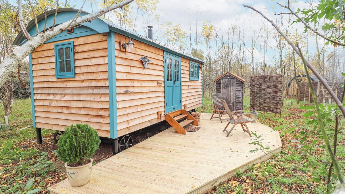 Keal Cotes Cottage | CATCHWATER, pet friendly, country holiday cottage in East Kirkby