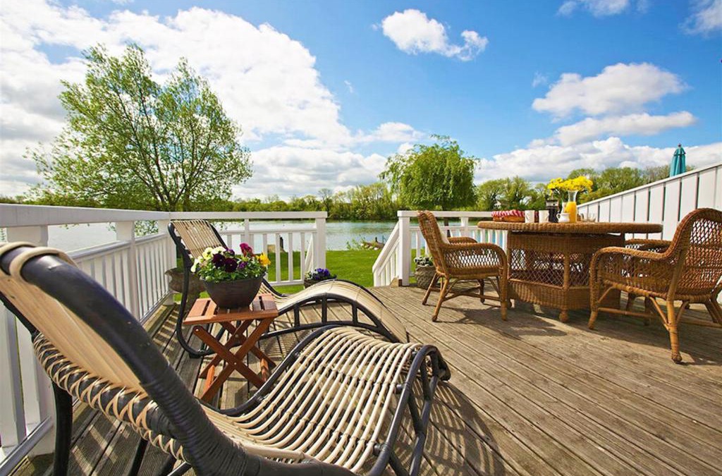 South Cerney House | Caterina Lake Lodge