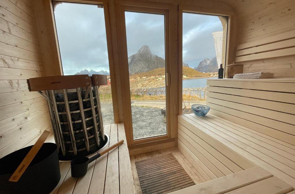 Reine House | Catogården - Boutique Home & Activity Centre