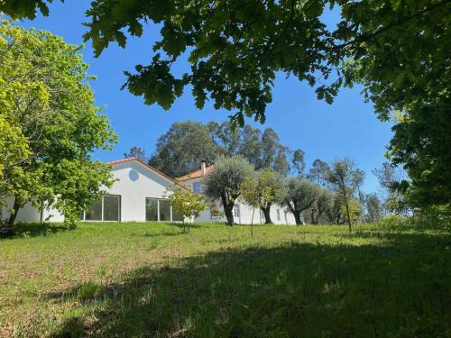 Tondela Bed & Breakfast | Catrinandes - Retreat Center