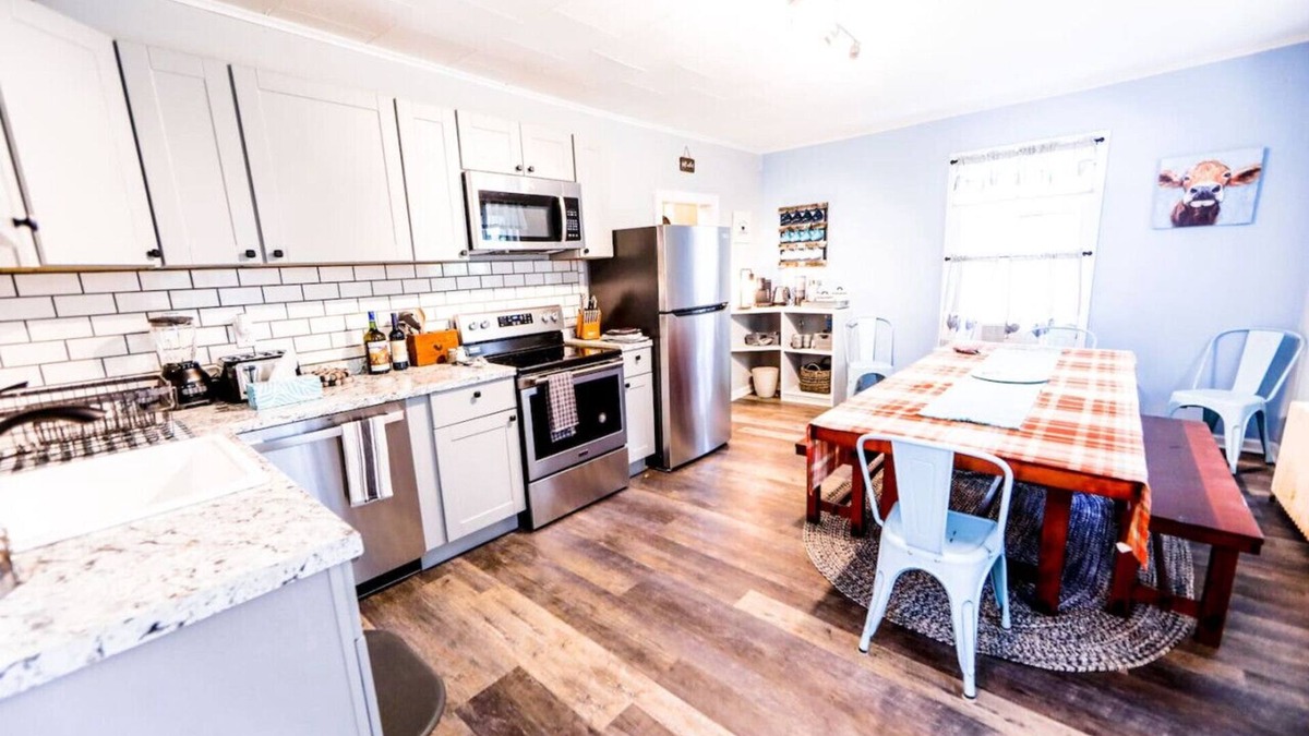 West Saugerties House | Catskill Mtn Farmhouse w/Hot Tub near Woodstock