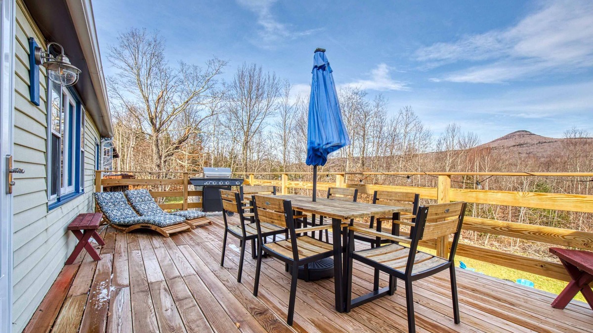 Elka Park Cottage | Catskills Cottage w/Deck, 7 Mi to Hunter Mtn