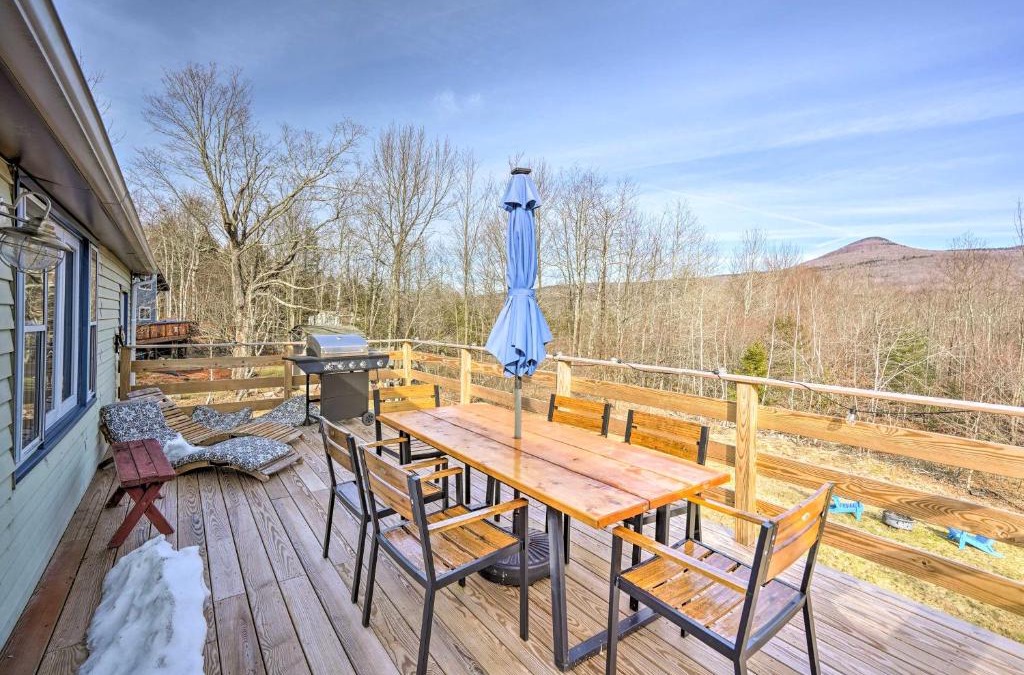 Elka Park House | Catskills Cottage with Deck, 7 Mi to Hunter Mtn