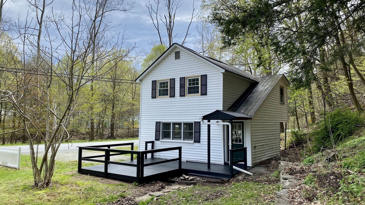 Callicoon House | Catskills NY Barn House