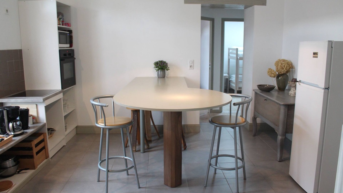 Cauroy-les-Hermonville Cottage | Cauroy Les Hermonville: Spacious cottage, fully renovated with style decoration. All mod cons.