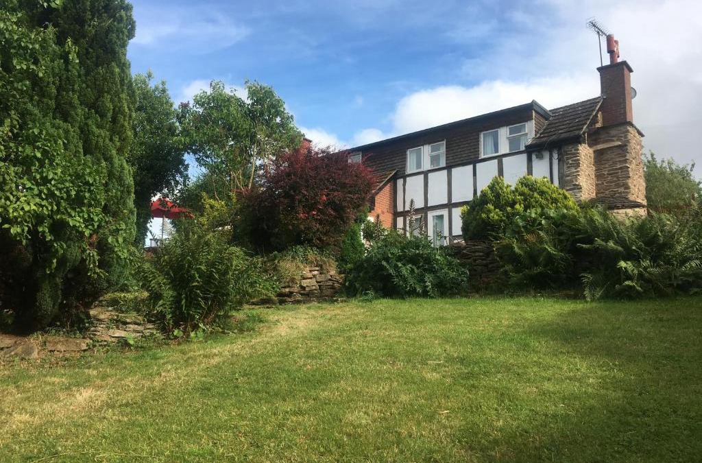 Pencombe House | Causeway Cottage