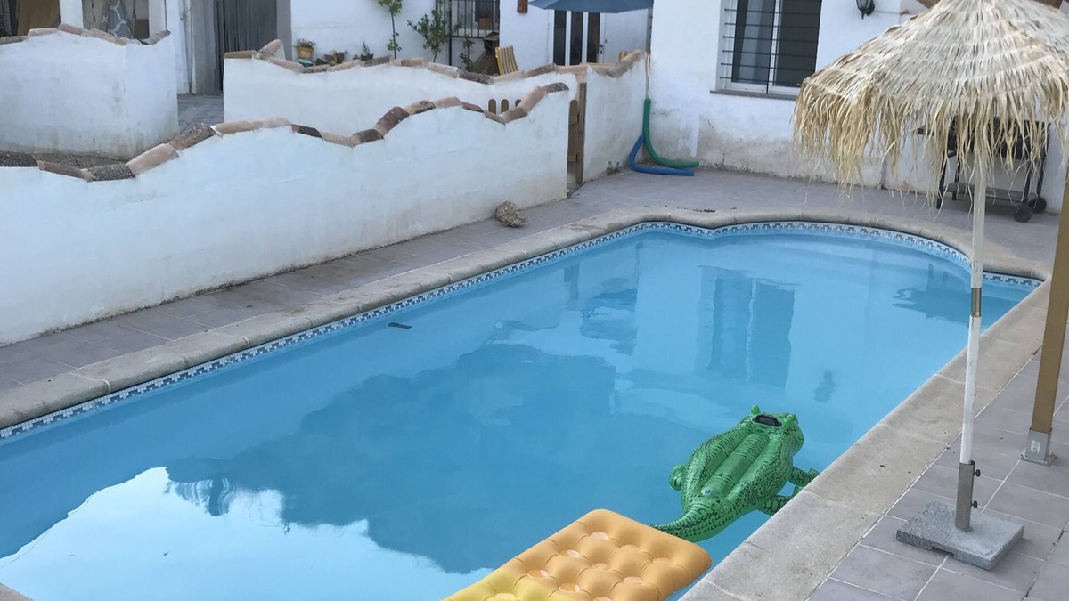 Cortes de Baza House | Cave with private pool