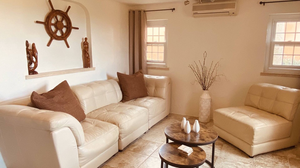Somerset Village Apartment | “Cavello Bay” Charming Spacious 2-Bedroom Family Getaway with ocean views.