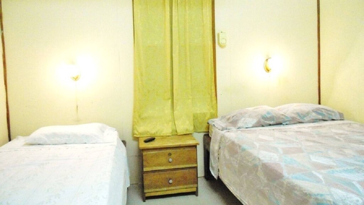 Caye Caulker Hotel | Caye Caulker Private Room 2